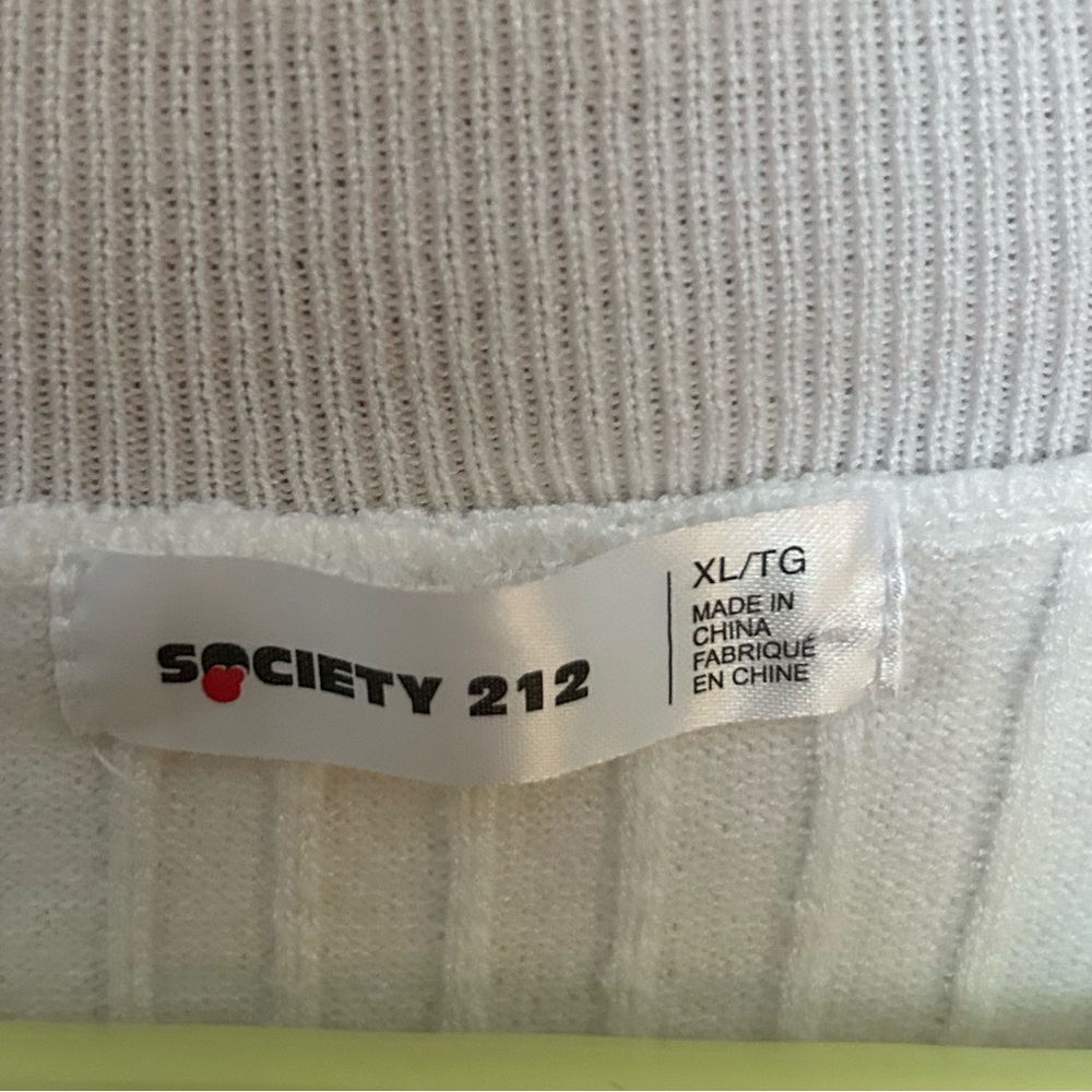 SOCIETY 212 Light Crop Wrap Tie Sweater - Picture 4 of 5